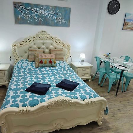Apartamentos Elemar Free Luggage Storage Málaga Esterno foto