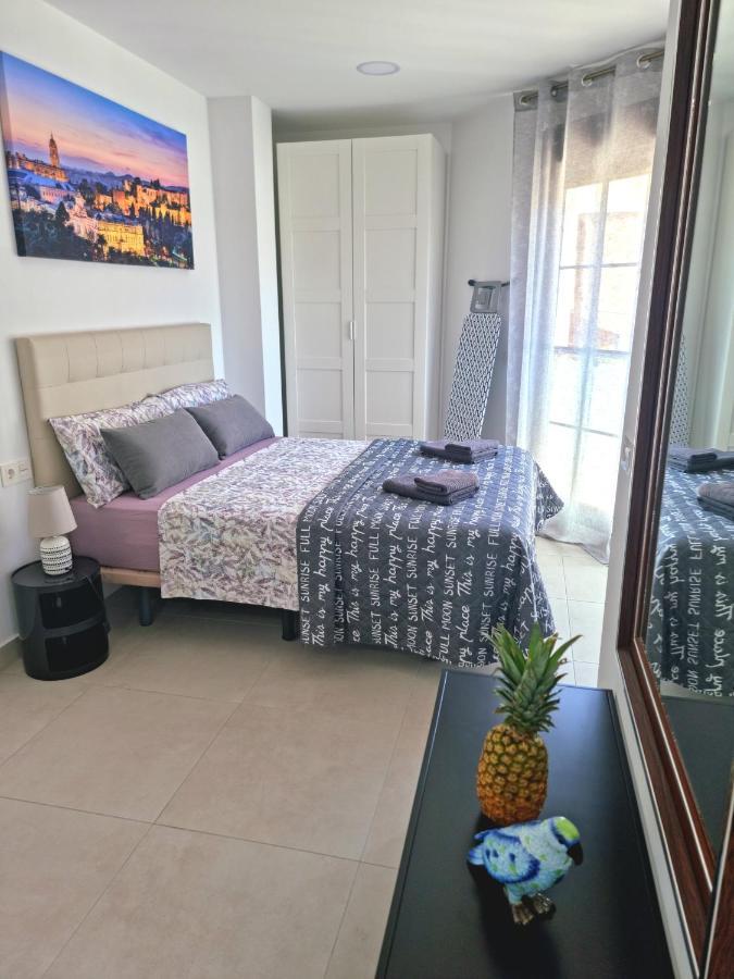 Apartamentos Elemar Free Luggage Storage Málaga Esterno foto