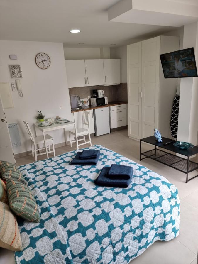 Apartamentos Elemar Free Luggage Storage Málaga Esterno foto