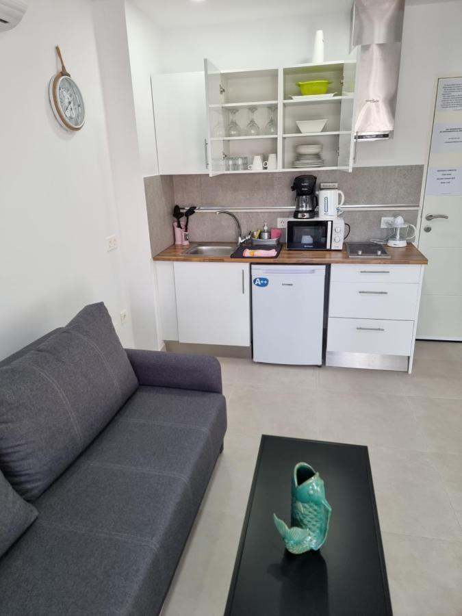 Apartamentos Elemar Free Luggage Storage Málaga Esterno foto